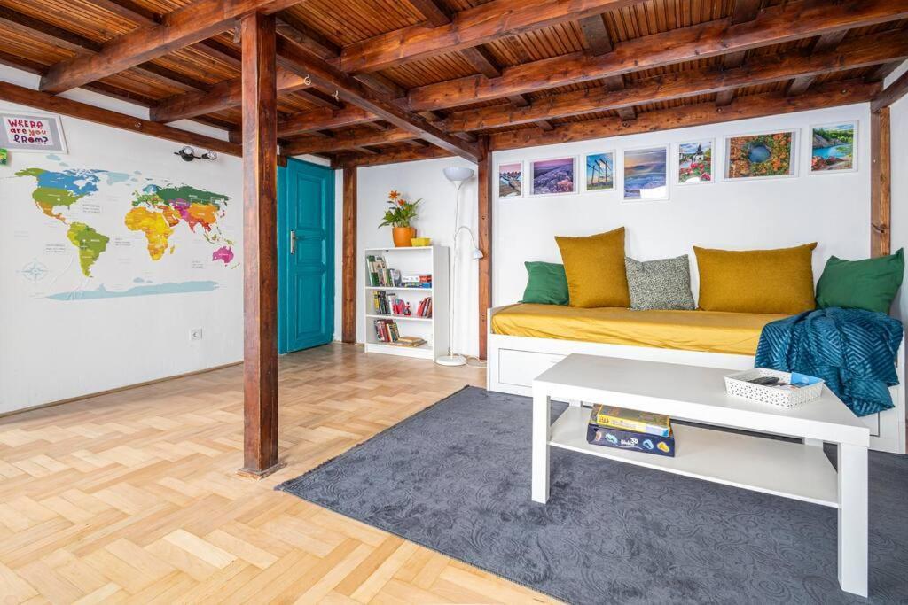 Little Dream Apartment Budapest Bagian luar foto